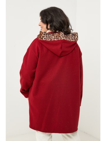 Curvy Lady Tussenmantel rood