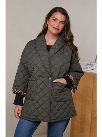Curvy Lady Steppjacke in Khaki