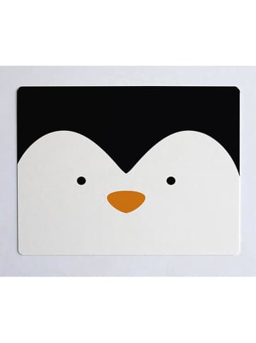 The Wild Hug Schreibtischunterlage "Penguin" in Weiß/ Schwarz - (L)55 x (B)35 cm