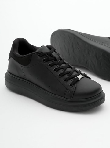trendyol Sneakers zwart
