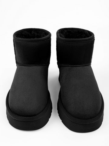 trendyol Winterboots in Schwarz