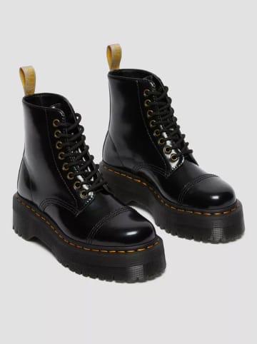 Dr. Martens Boots in Schwarz