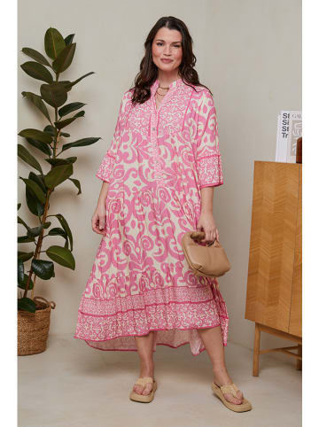 Curvy Lady Sukienka w kolorze jasnoróżowym