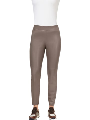 Heine Kunstlederhose in Taupe