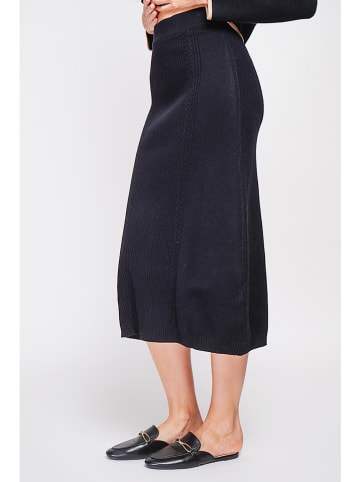 William de Faye Rock in Schwarz