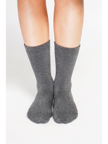 William de Faye Socken in Grau