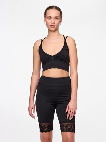 Pieces Szorty w kolorze czarnym