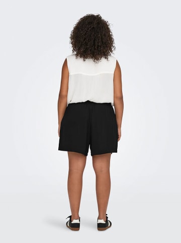 ONLY Carmakoma Shorts in Schwarz