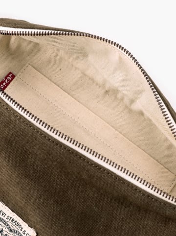 Levi's Brustbeutel in Khaki - (B)27 x (H)18 x (T)2,5 cm