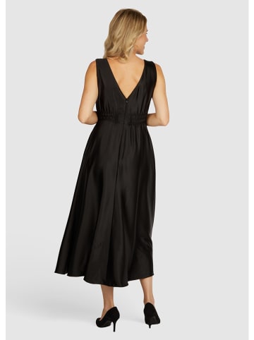 Kleo Sukienka w kolorze czarnym