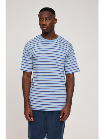 MAZINE Koszulka "Fine Striped" w kolorze niebieskim