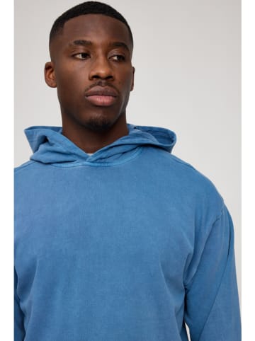 MAZINE Hoodie "Natural Dye" in Hellblau