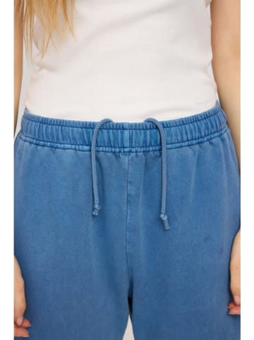 MAZINE Szorty dresowe "Natural Dye" w kolorze niebieskim