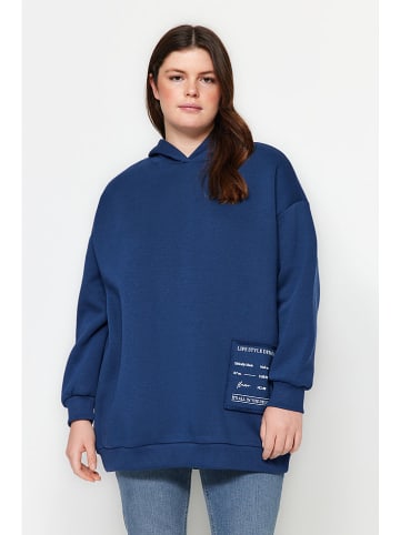 trendyol Hoodie in Blau