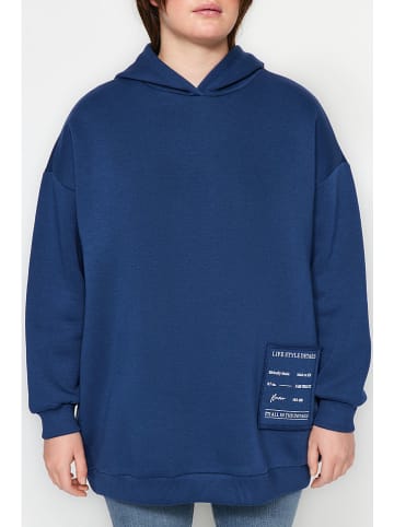 trendyol Hoodie in Blau