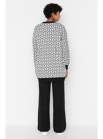 trendyol 2-delige outfit zwart/wit