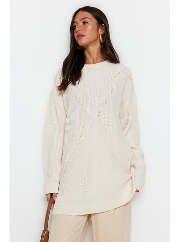 trendyol Sweter w kolorze kremowym