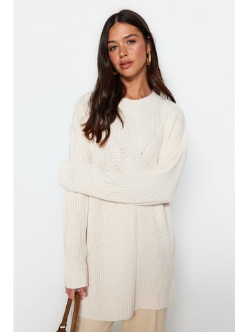 trendyol Pullover in Creme