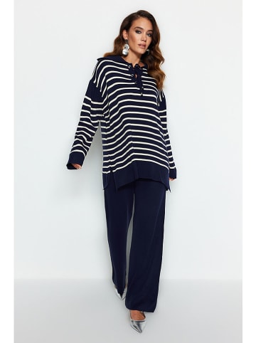 trendyol 2tlg. Outfit  in Schwarz/ Weiß