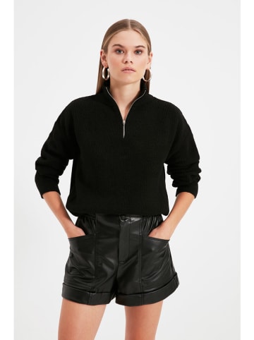 trendyol Pullover in Schwarz
