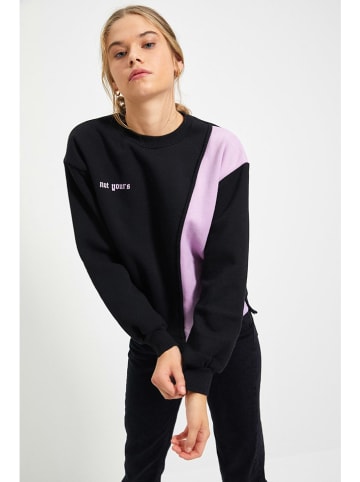 trendyol Sweatshirt in Schwarz/ Flieder