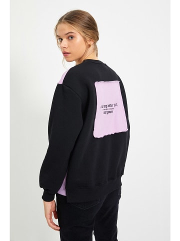 trendyol Sweatshirt in Schwarz/ Flieder
