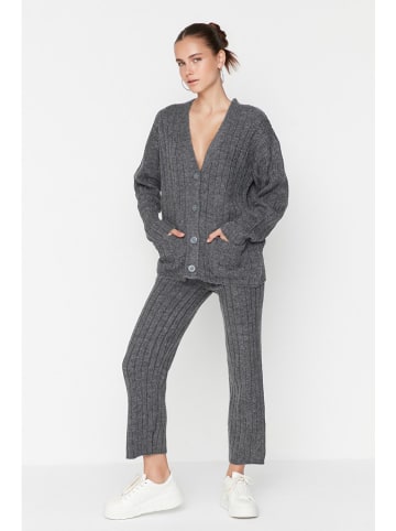 trendyol 2-delige outfit antraciet