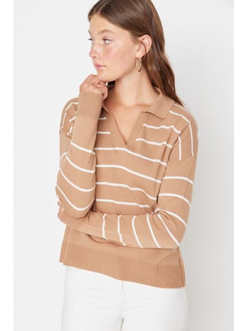 trendyol Trui lichtbruin