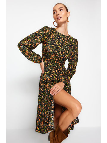 trendyol Kleid in Bunt