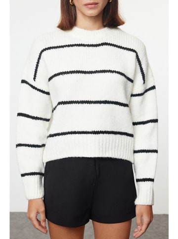 trendyol Sweter w kolorze biało-czarnym