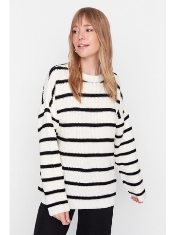 trendyol Trui wit/zwart