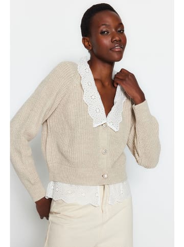 trendyol Cardigan in Sand