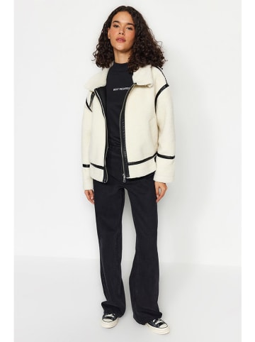 trendyol Fleecejacke in Creme/ Schwarz