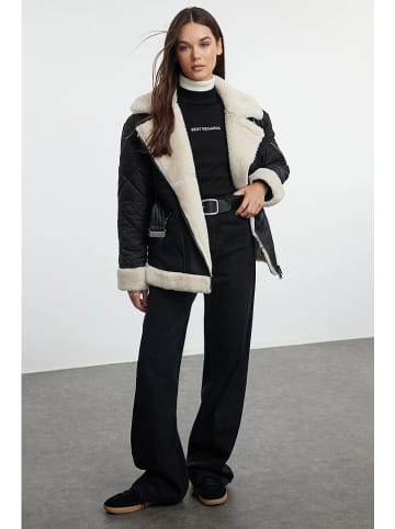 trendyol Kunstlederjacke in Schwarz