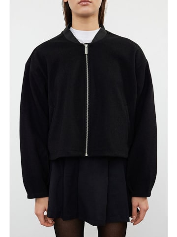 trendyol Blouson in Schwarz