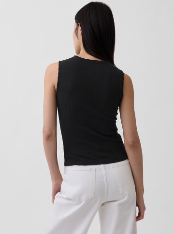 GAP Top in Schwarz