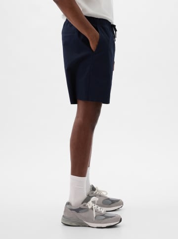 GAP Shorts in Schwarz