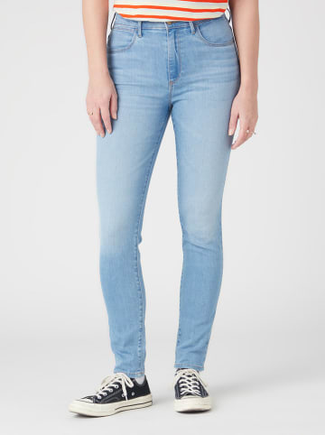 Wrangler Jeans "Brooklyn" - Skinny fit - in Hellblau
