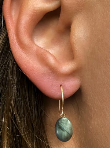 Les Petites Précieuses Vergulde oorhangers met edelstenen