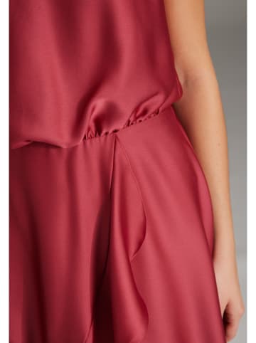 SWING Sukienka w kolorze czerwonym
