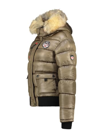 Canadian Peak Winterjacke "Bugseak" in Khaki