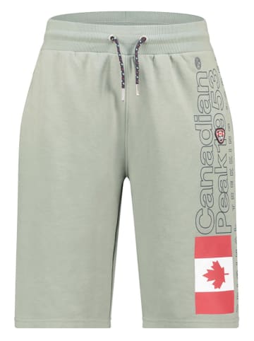 Canadian Peak Bermudy dresowe "Pogoeak" w kolorze oliwkowym