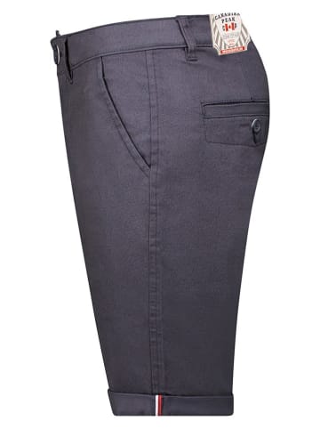 Canadian Peak Fleece vest "Tugoodeak" groen