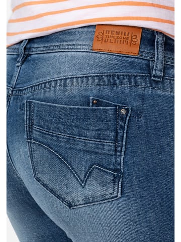 Timezone Rybaczki dżinsowe "Tali" w kolorze niebieskim