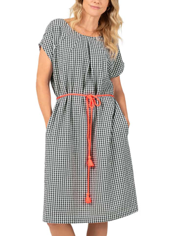 Timezone Kleid in Schwarz