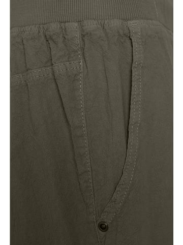 Kaffe Shorts "Naya" in Oliv