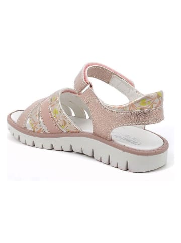 Primigi Sandały w kolorze jasnoróżowym