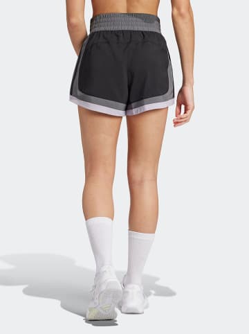 adidas Szorty funkcyjne w kolorze czarnym