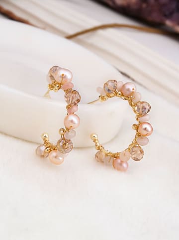 Pierres de Jade Vergold. Halbcreolen mit Perlen