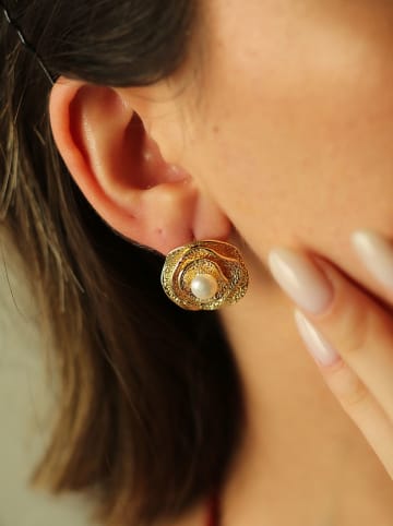 Pierres de Jade Vergulde oorstekers met parels